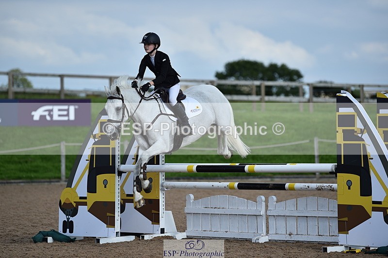 230902A-161238-02055 - Cls 4B Pony Big 1.05m