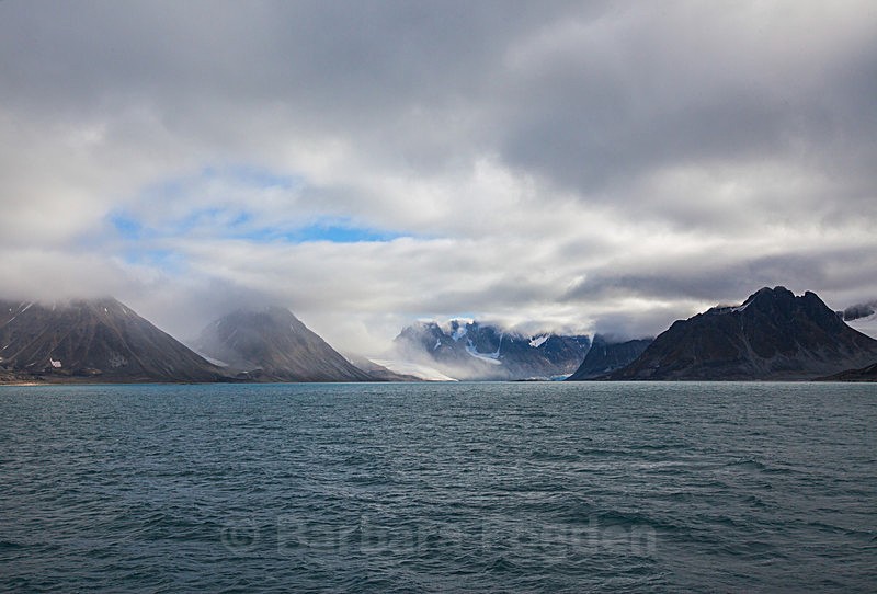 Magdalenafjorden 6839 - Trip with MS Expedition August 2016