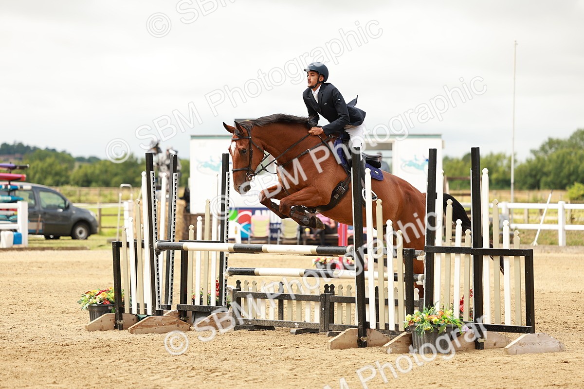 SBM_006885 - Class 2 - Senior Discovery - 1.00m Open