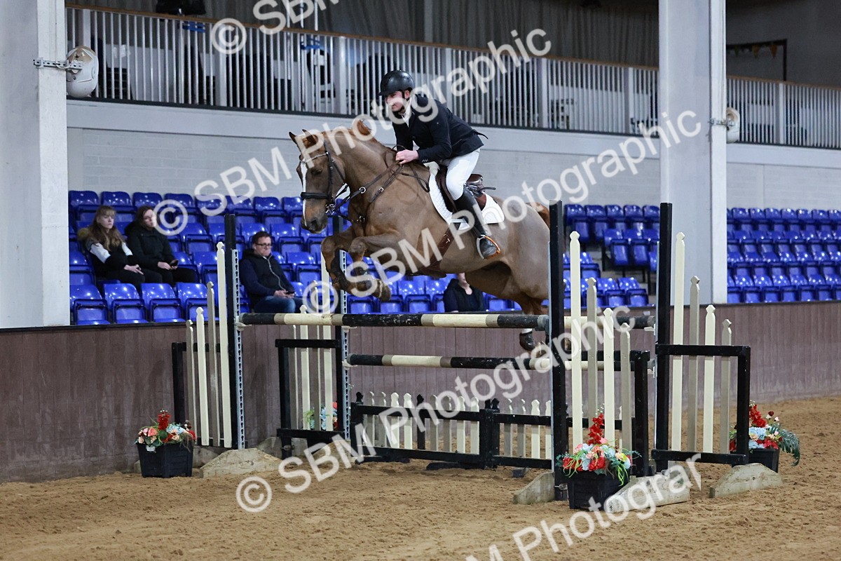 SBM_008529 - Class 27 - Redpost Equestrian Senior Foxhunter/ 1.20m Open