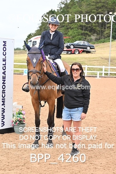 BPP_4260 - CLASS 3 WED GFS Saddles Senior Newcomers/1.10m Open