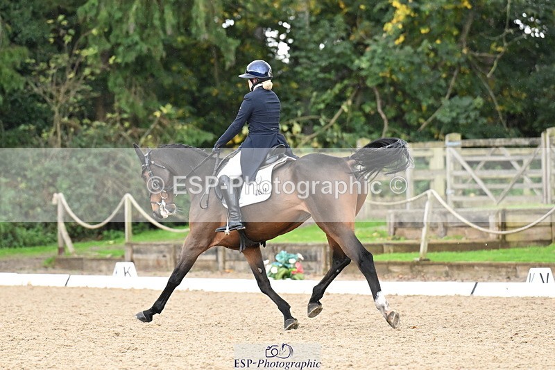 251023A-115626-02119 - B-140-Charlotte.Ward