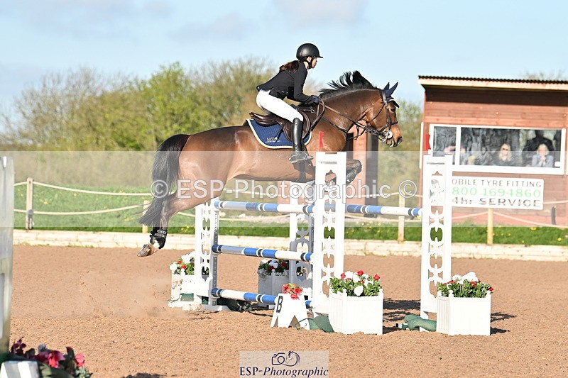 240418A-083427-01570 - Cls 21 1 Star Gold Tour 1.30m