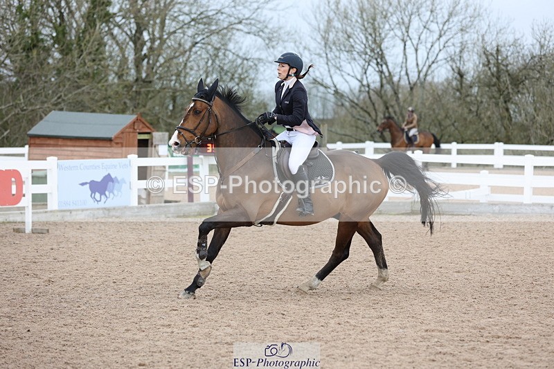 240406A-112736-03076 - Cls 20 British Novice and 90cm Open