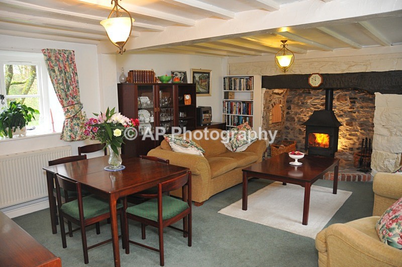ACP_1684 - Estate Agency