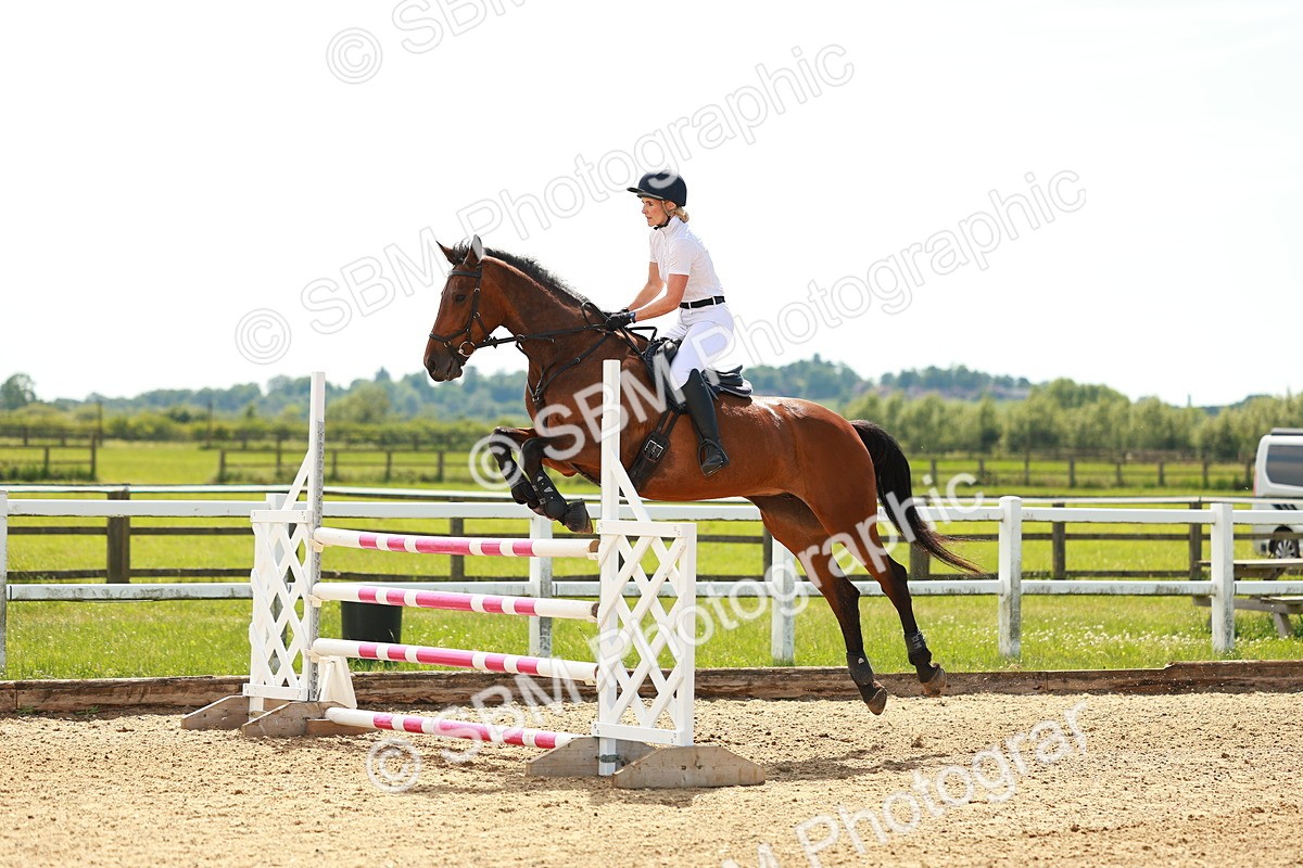 SBM_002486 - Class 4 - Senior Newcomers - 1.10m
