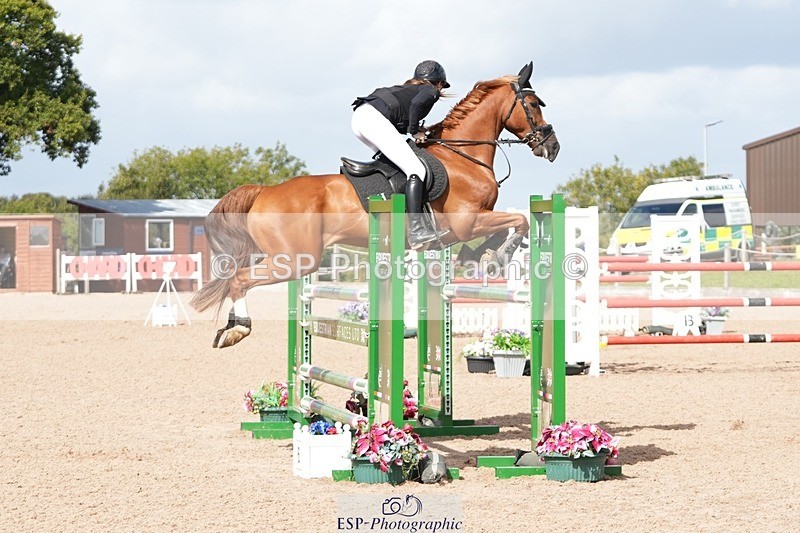250913-120119-06803 - Cls 15 Snr Foxhunter