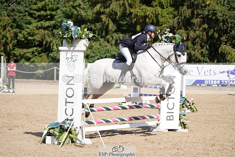 250824A-145928-38516 - 2134-Amelie.Perceval-Tulira.Oldtown