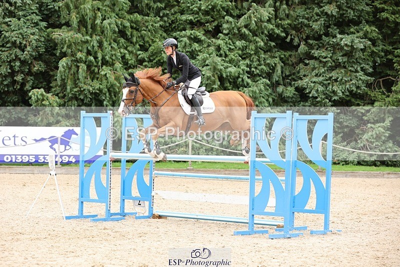 240817-162001-02558 - 06A Snr Fox 1.20m open