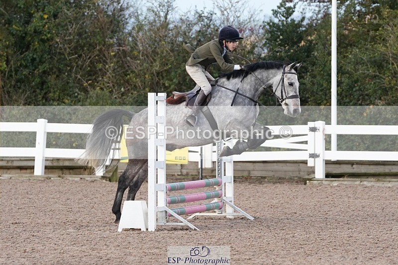 251025-103411-00085 - Chard 25th & 26th Oct BS Juniors/COH/Club/schools unaffiliated showjumping