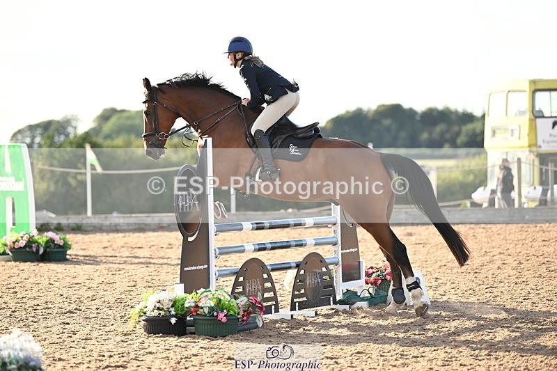 240913A-175157-05497 - Cls 19 Snr 1m Open Speed Derby