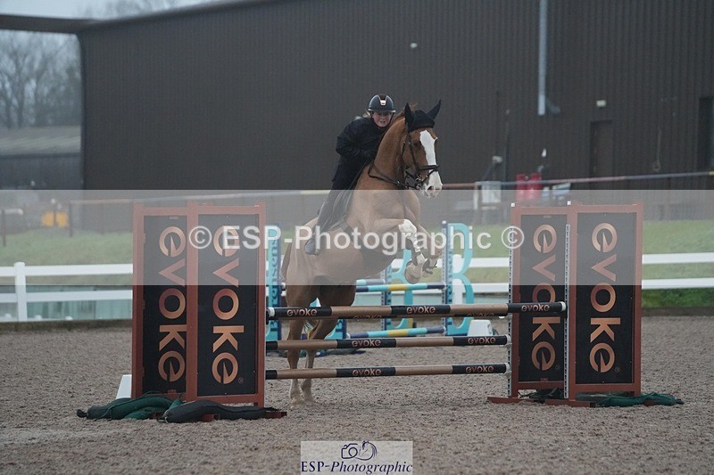 251207-092836-01431 - Cls 16 Blue Chip Winter Qualifier and 90cm