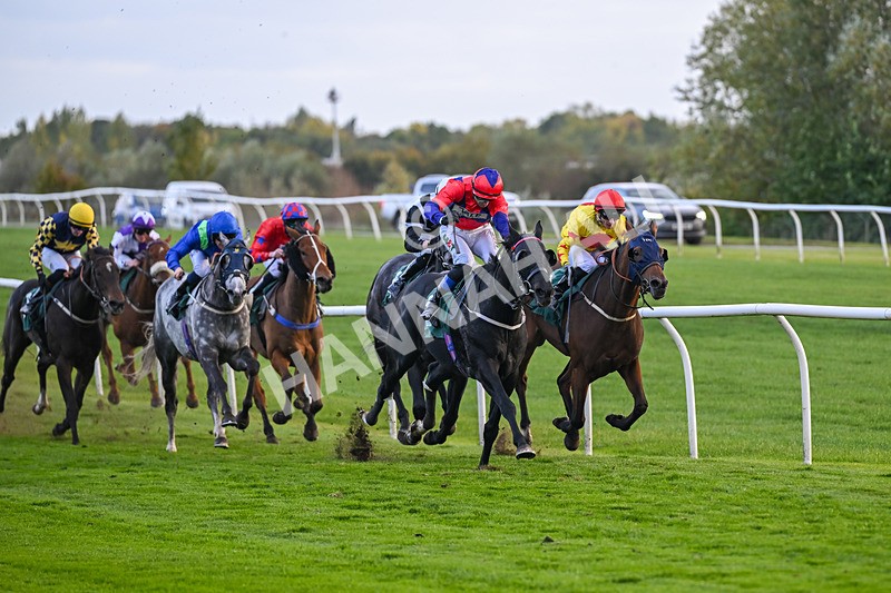 171026-Race 6-It Just Takes Time-6137 - Race 6 4.10pm William Hill Epic Boosts Handicap (Div II)
