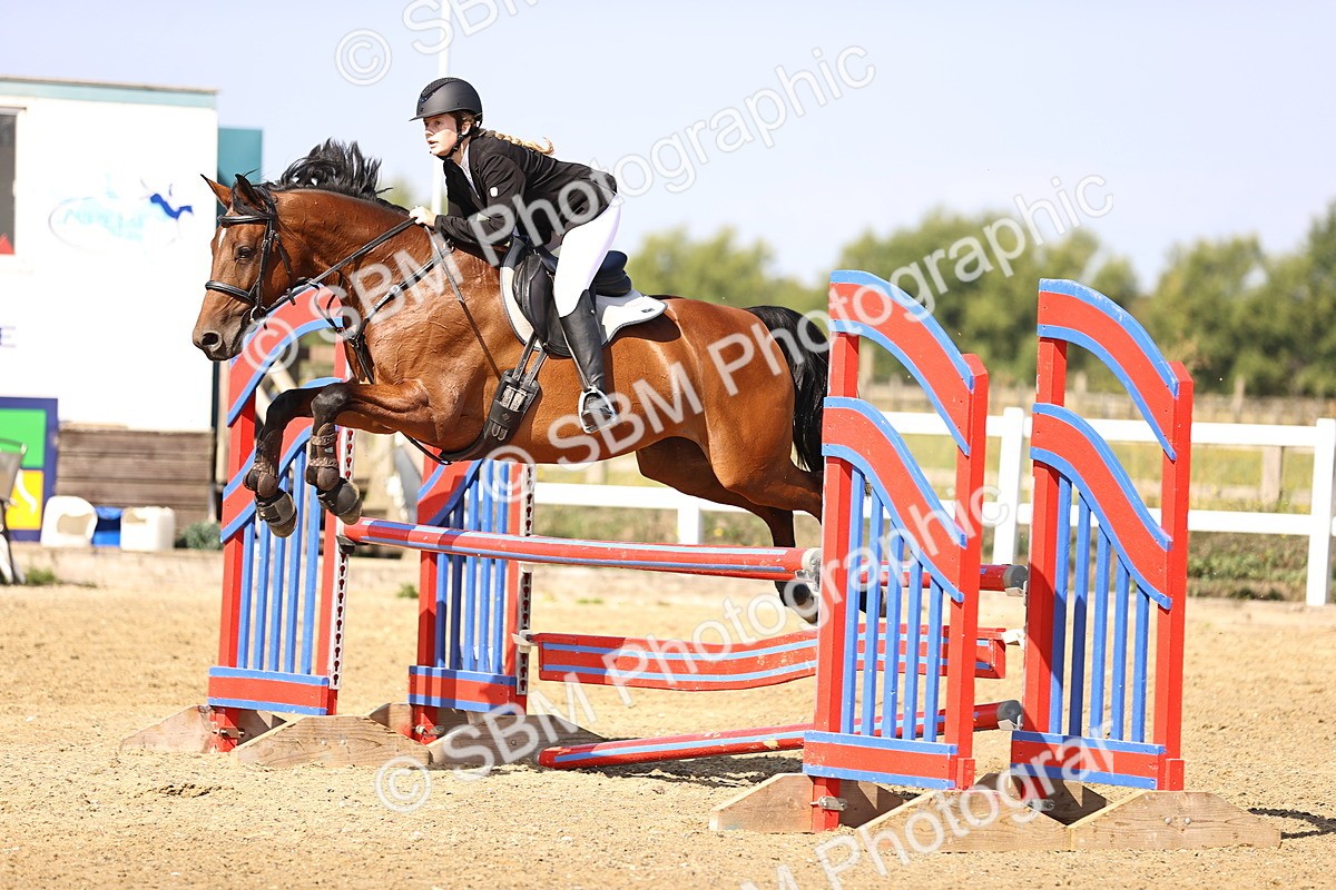 SBM_005683 - Class 9 - Senior British Novice - 90cm