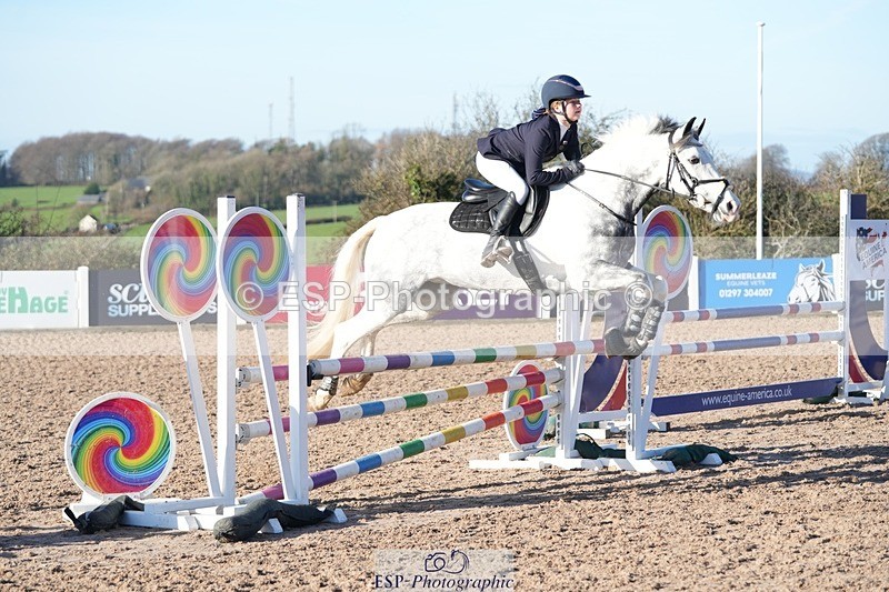 251130-112523-01063 - Cls 5 Pony Discovery & 90cm Open