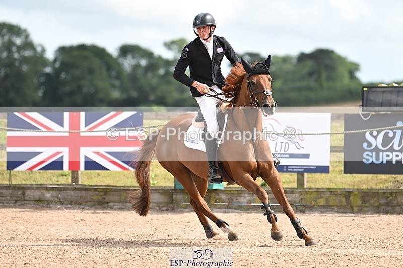 250720-154801-20974 - Cls 4, 3 Star Small Tour