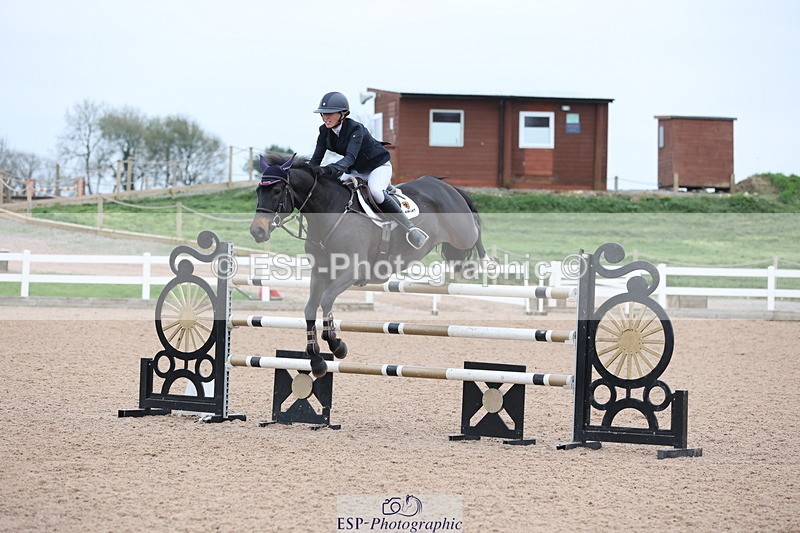 241101A-152222-02938 - FRI Cls 7 Blue Chip Grade B&C Jump Off