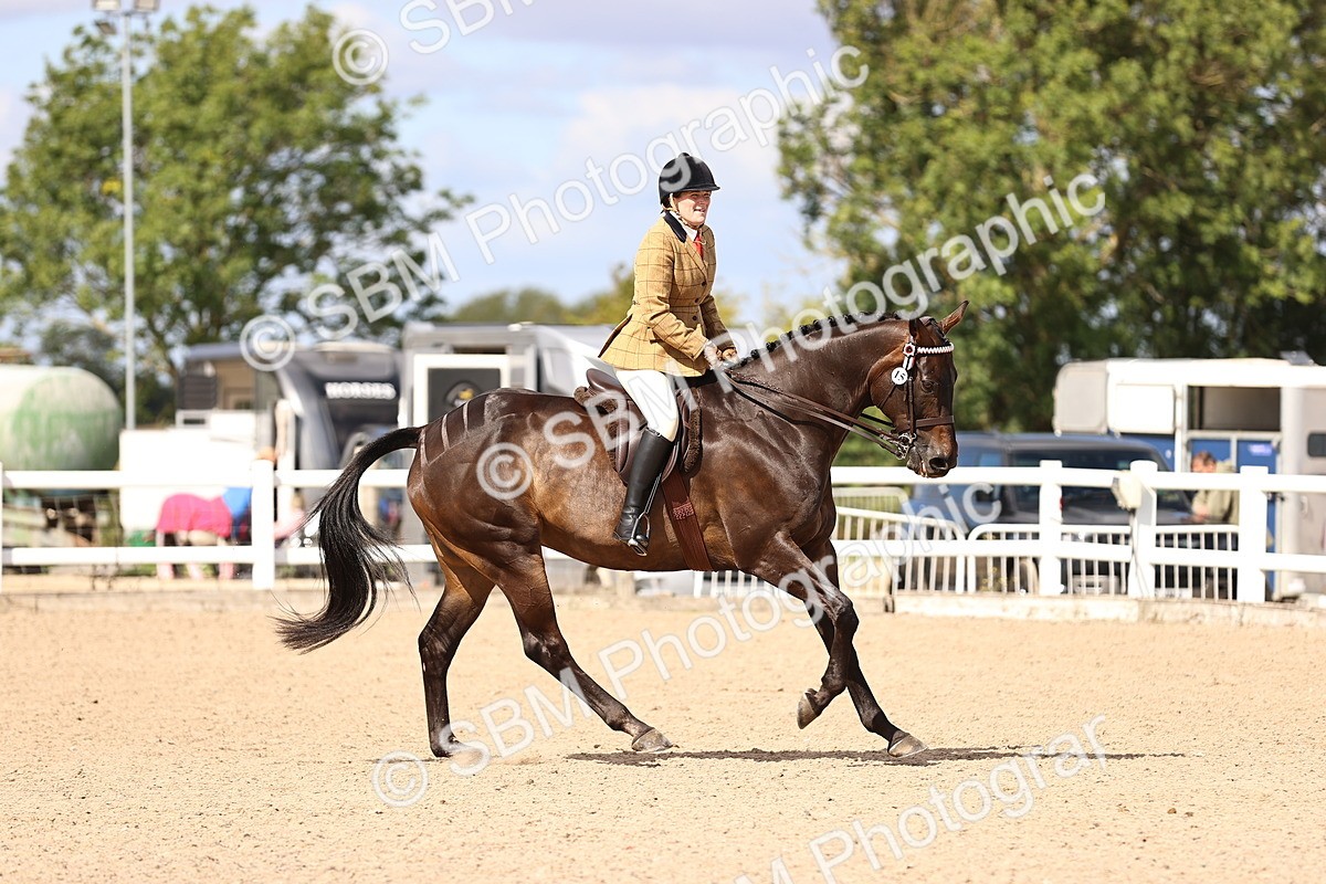 SBM_12924 - Class 410 - Grassroots Ridden - Horse