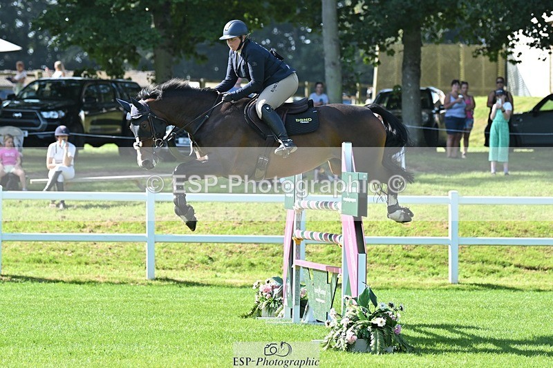 230909-111530-05118 - Cls 11 Snr Foxhunter & 1.20m Open