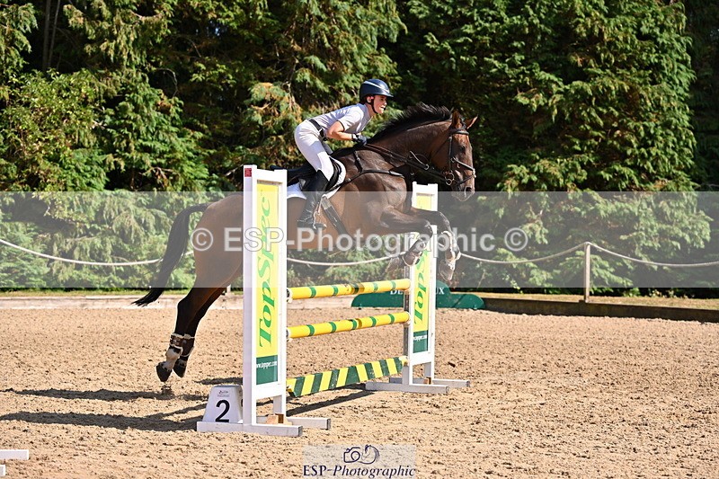 250817A-154429-04907 - Cls 22 Snr 1.10m Open