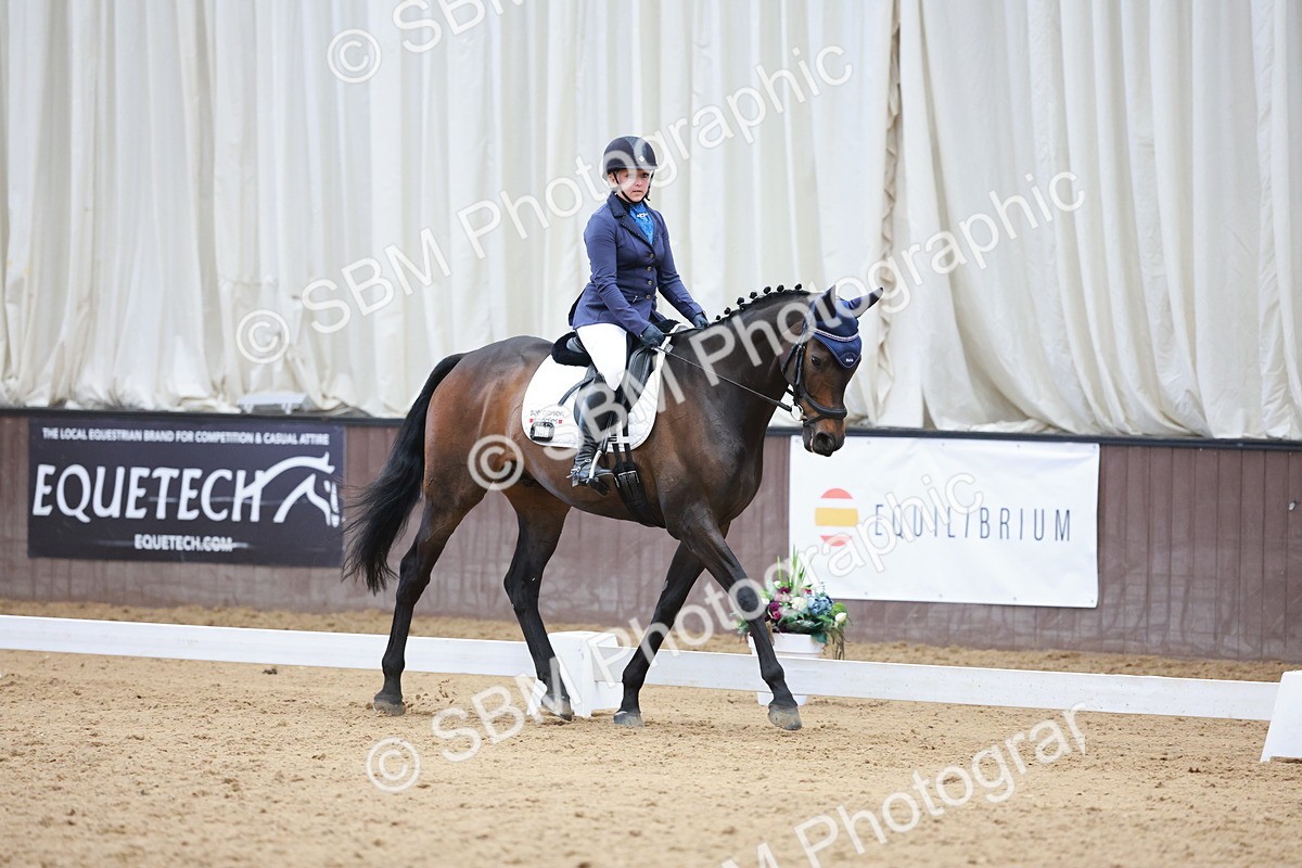 SBM_010085 - Class 6b - Novice 6 - 12.40-13.43