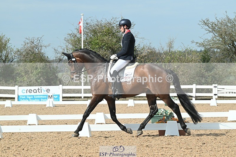 250403-104049-01548 - 048-Angus.Corrie-Deane-Maigret.VD.Watermolen