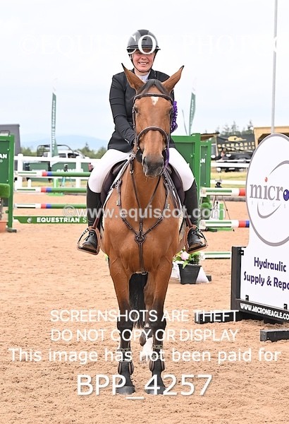 BPP_4257 - CLASS 3 WED GFS Saddles Senior Newcomers/1.10m Open