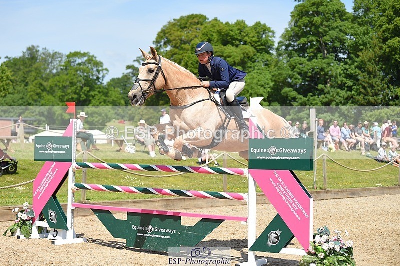 230528-113432-15268 - 356-THE_DUMB_BLONDE-Kat_Raybould-SUNTrotUp+SJ