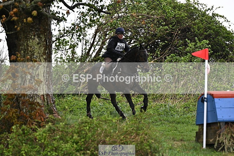 250418-134940-04296 - 265-Charlotte.Rowe-CELTIC.CROSS