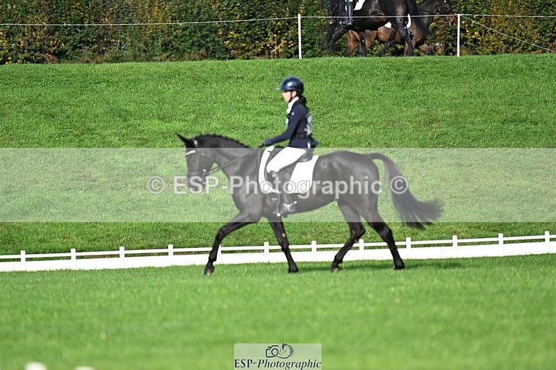 251023A-102040-02433 - G-505-Sarah.Amos