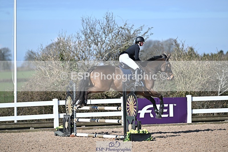 250314-110604-00186 - Cls 2 British Novice and 90cm