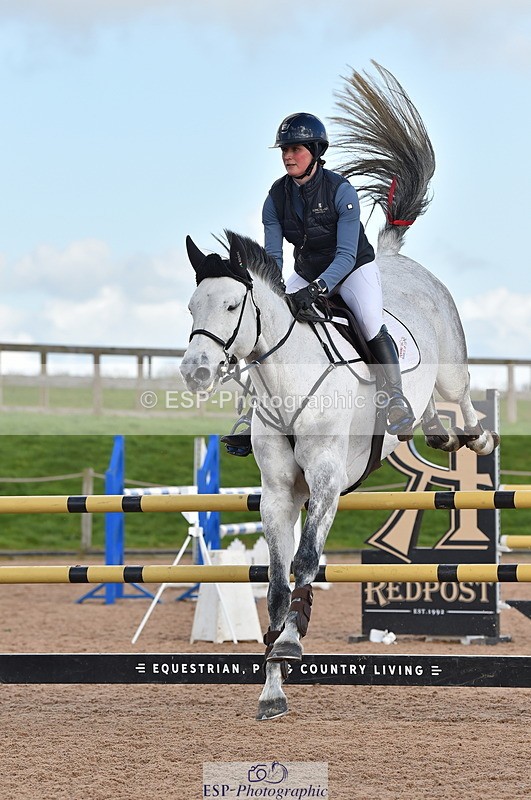 240306A-143830-01694 - Cls 4 Newcomers and 1.10m Open