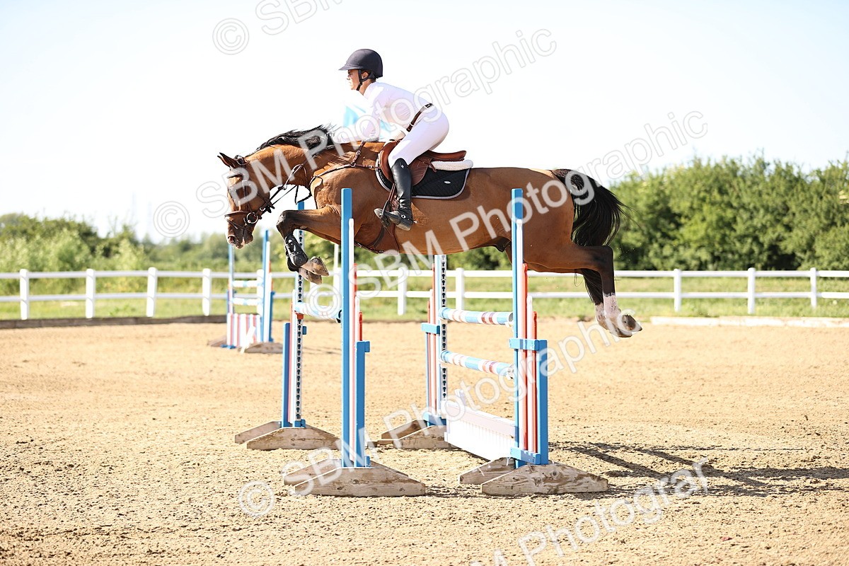 SBM_003133 - Class 5 - Senior Foxhunter - 1.20m