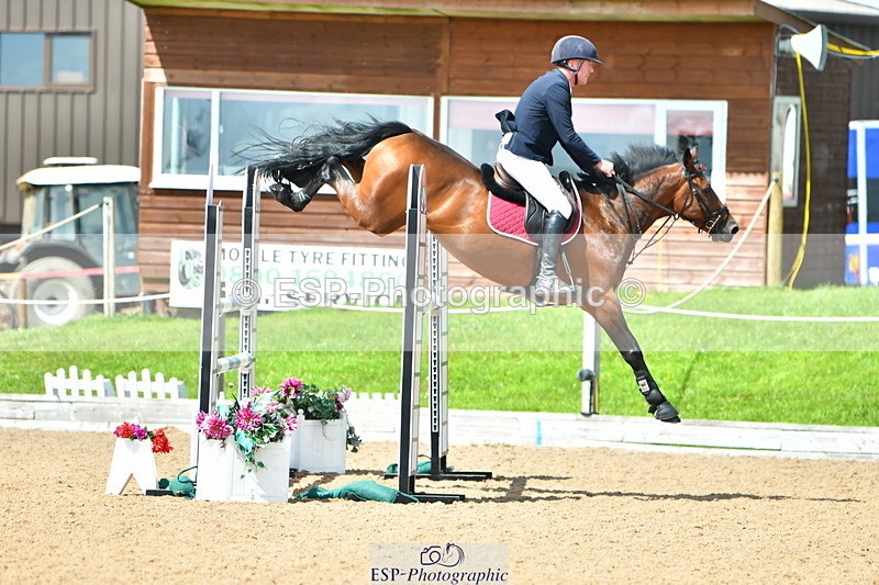 230811A-135225-05611 - Cls 23 Chard Eq 7Yr Old Champs