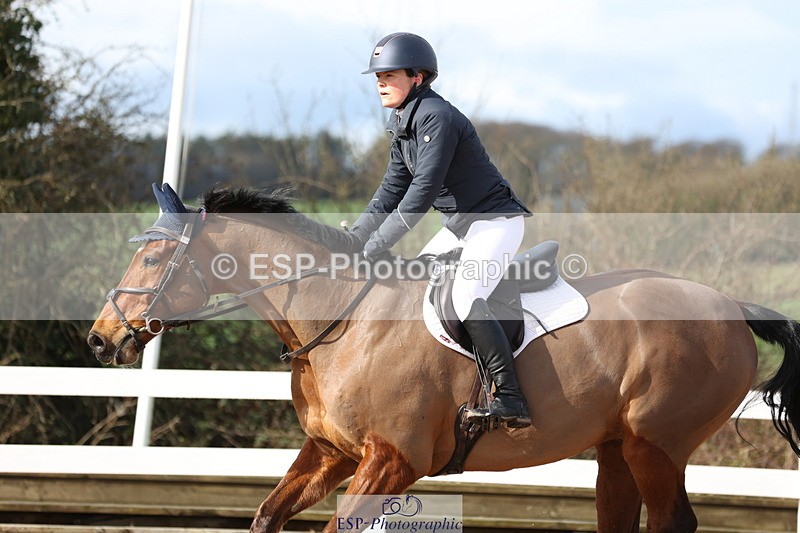 240223A-113020-00883 - Cls 4 Snr 1.05m Open