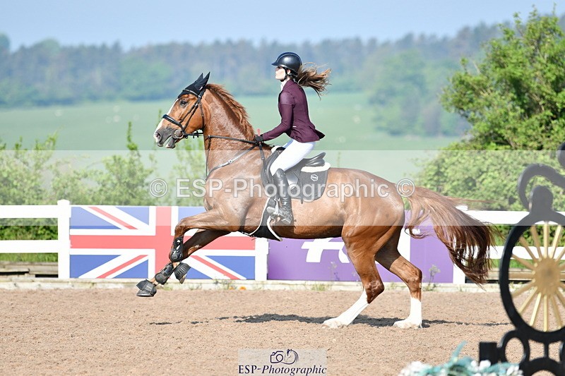 240512A-090527-17088 - Cls 39 British Novice and 90cm Open