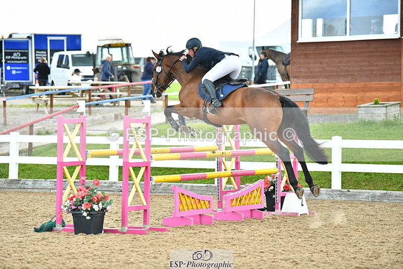 230721A-102953-05166 - Cls 30, 6 Yr Olds 1.20m