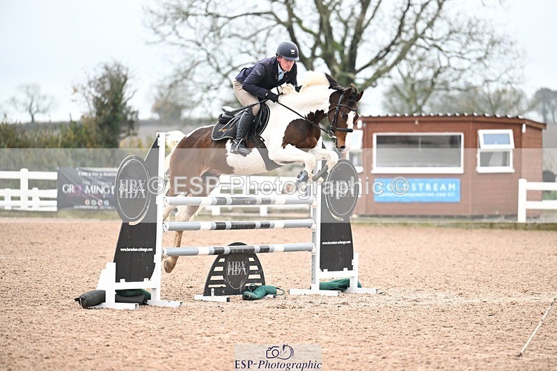 251105-124836-00549 - Cls 04 Newc & 1.10m Open