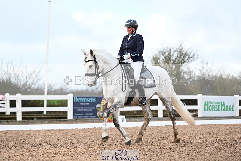 240218A-135202-08492 - 120-PAULA.LEE-Deseado.Santo