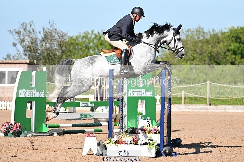 250509-094539-04839 - Cls 13 Snr Foxhunter