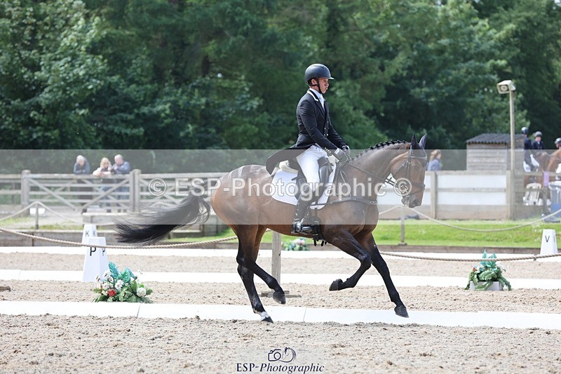 240523-131506-02562 - 303-KILLEENHOUSESTUD_OBOS_16-Tom_D_Crisp