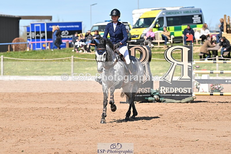 240420A-134959-11504 - Cls 7, 2 Star Medium Tour 1.35m