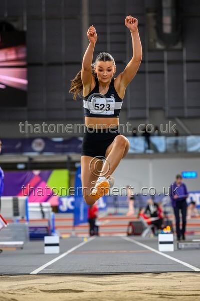 Age26SAT-915533 - Field Female