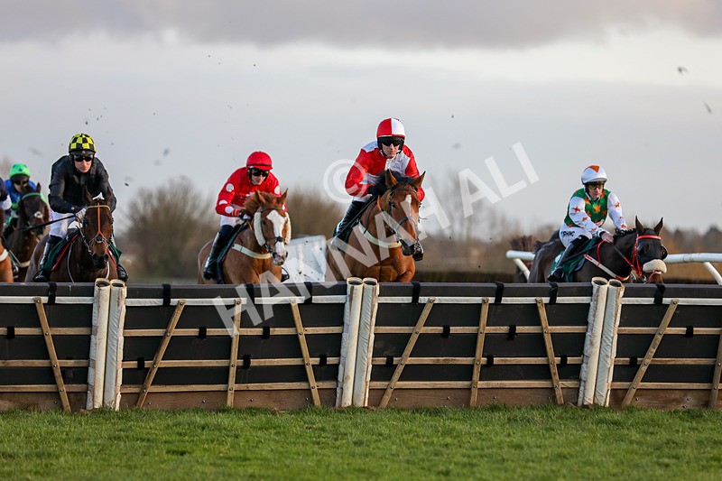 270224-Race 6-Burrows Hall-8672 - Race 6