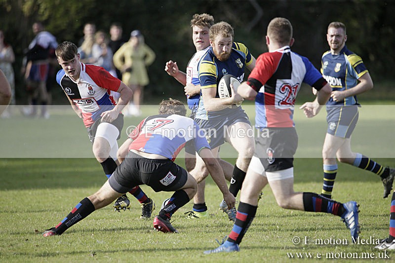 RU140919-0201 - Pewsey Vale RFC v Trowbridge III RFC 14/09/19
