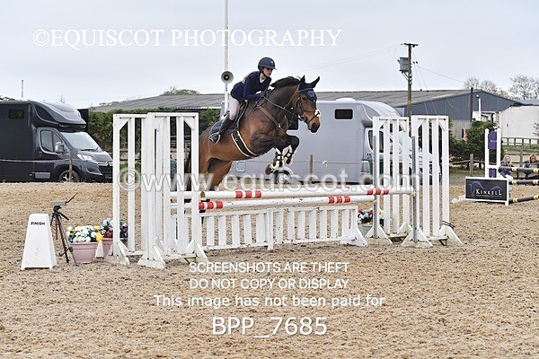 BPP_7685 - CLASS 14 SAT Senior BritiNovice/ 90cm Open