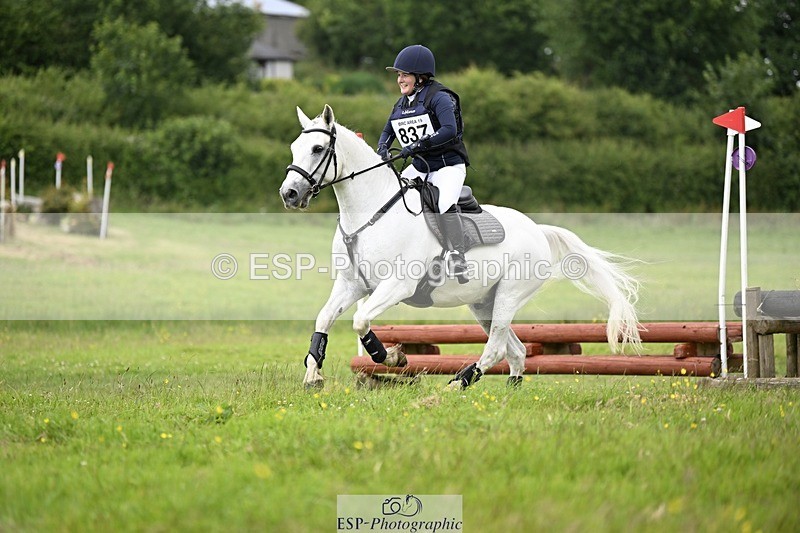 240630-144119-01958 - 837-Gemma_Sumner-Beaughmore_Bay