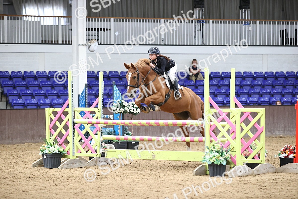 SBM_002923 - Class 13 - Blue Chip Pony Newcomers 1.00m Open