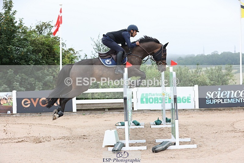 250717-090924-03423 - Cls 9, 1 Star Bronze Tour