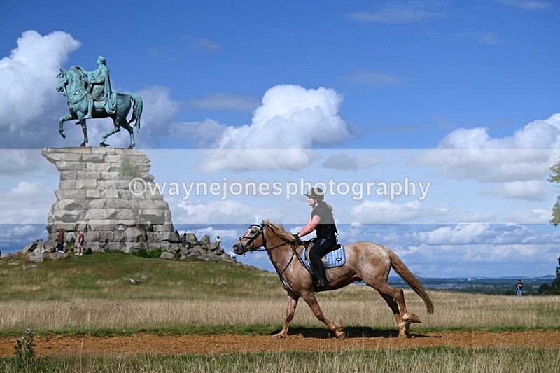 DSC_0144 - Time at Statue 15:58 to 16:05
